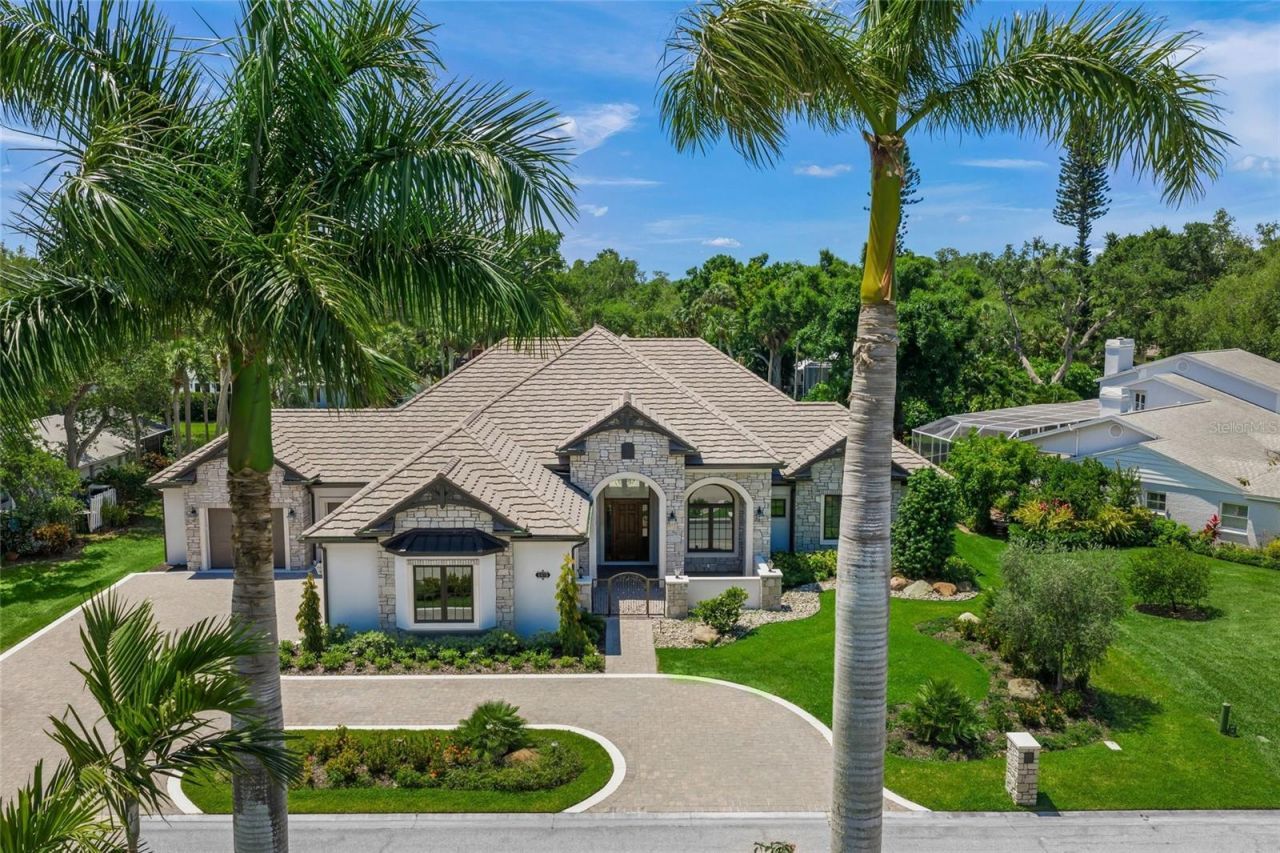 1575 Eastbrook Drive, Sarasota, FL 34231 Photo