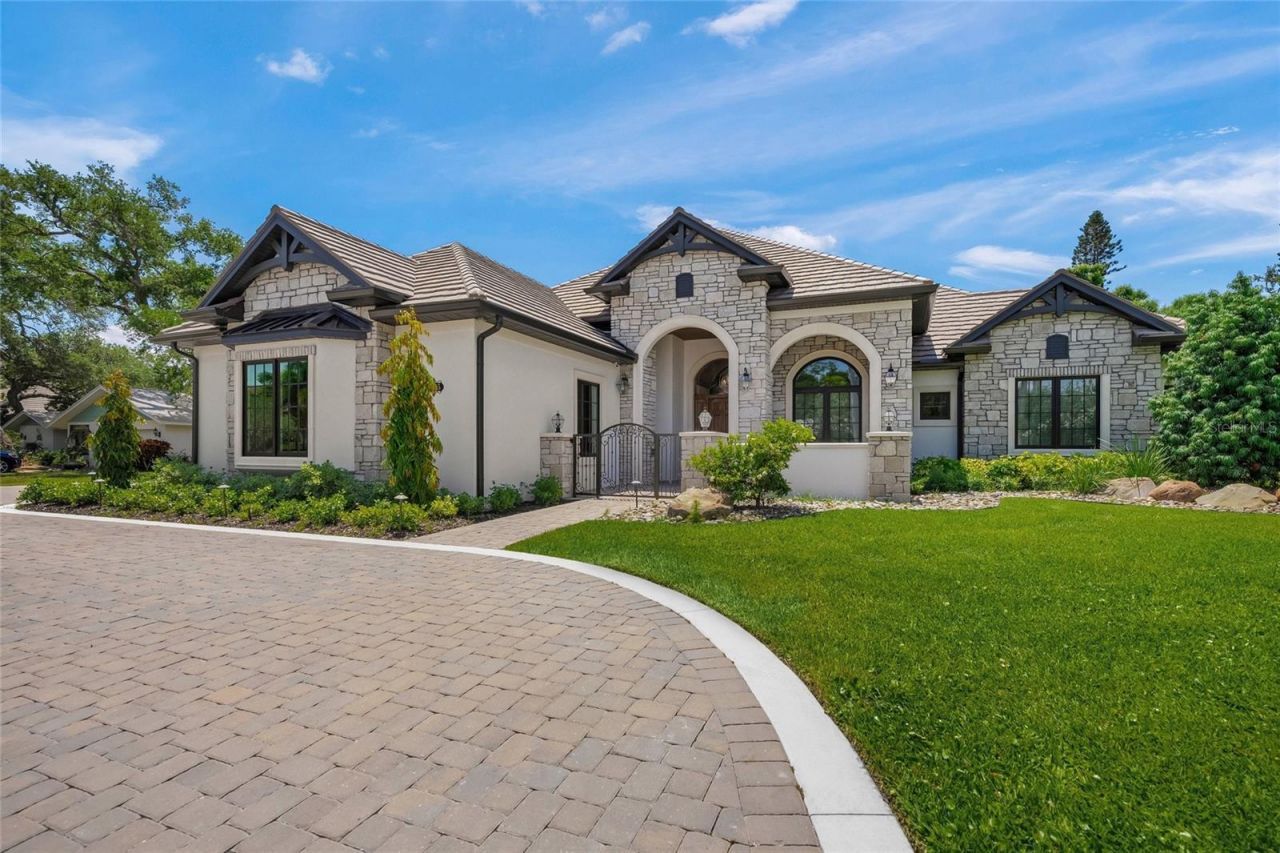 1575 Eastbrook Drive, Sarasota, FL 34231 Photo