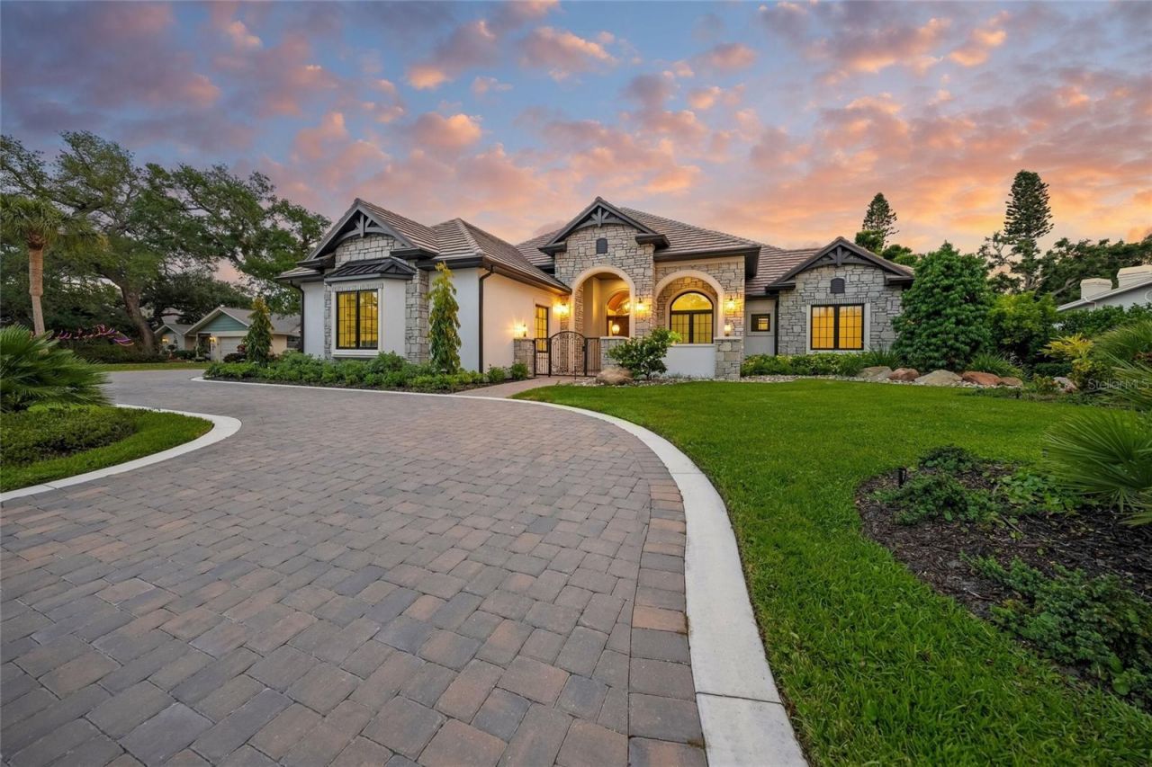 1575 Eastbrook Drive, Sarasota, FL 34231 Photo