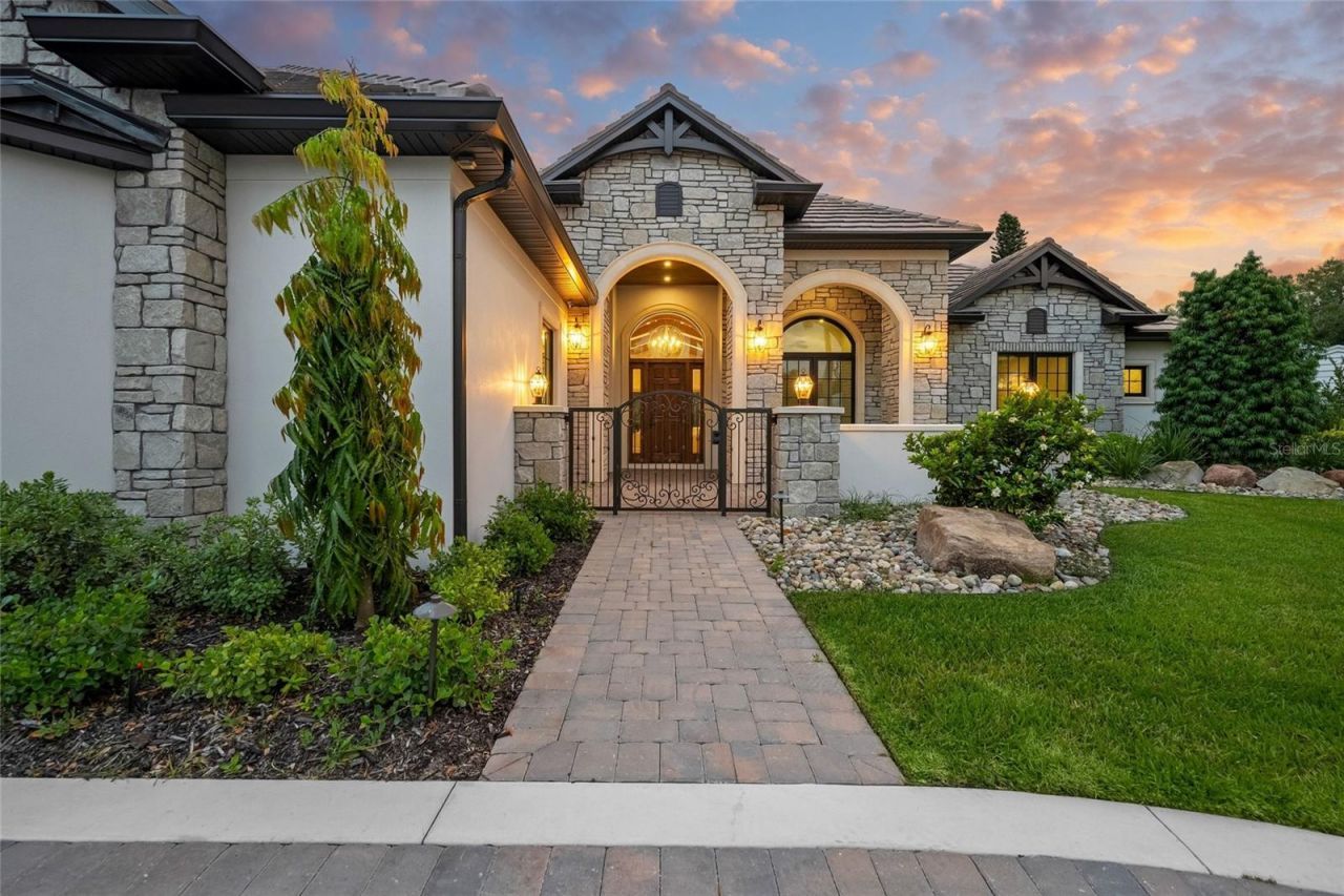 1575 Eastbrook Drive, Sarasota, FL 34231 Photo