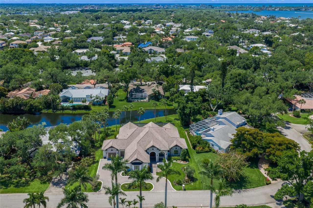 1575 Eastbrook Drive, Sarasota, FL 34231 Photo