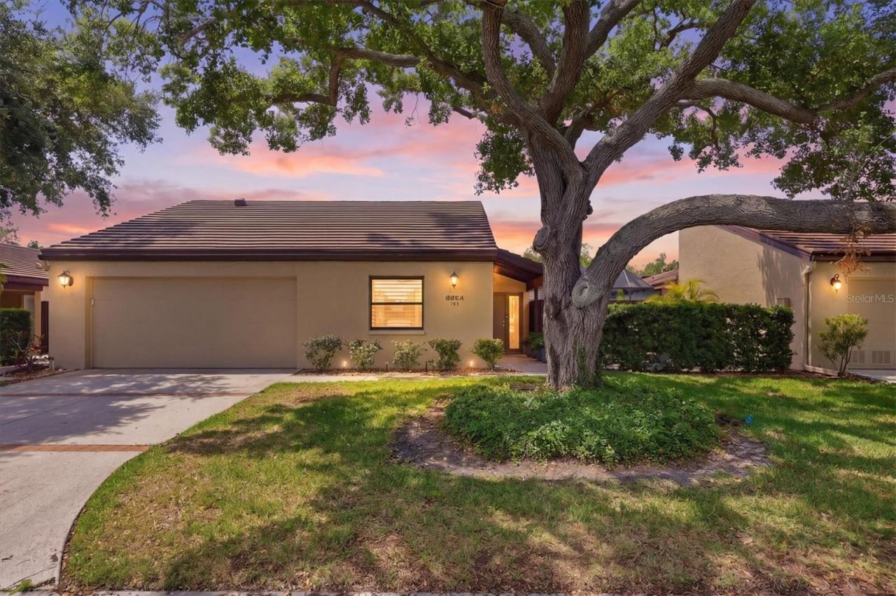 3694 Glen Oaks Manor Drive, Sarasota, FL 34232 Photo