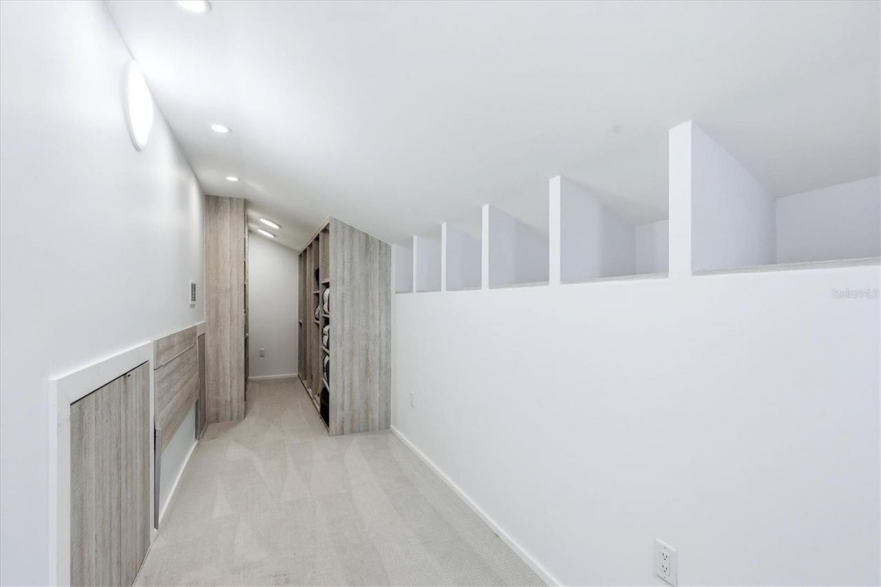 3694 Glen Oaks Manor Drive, Sarasota, FL 34232 Photo