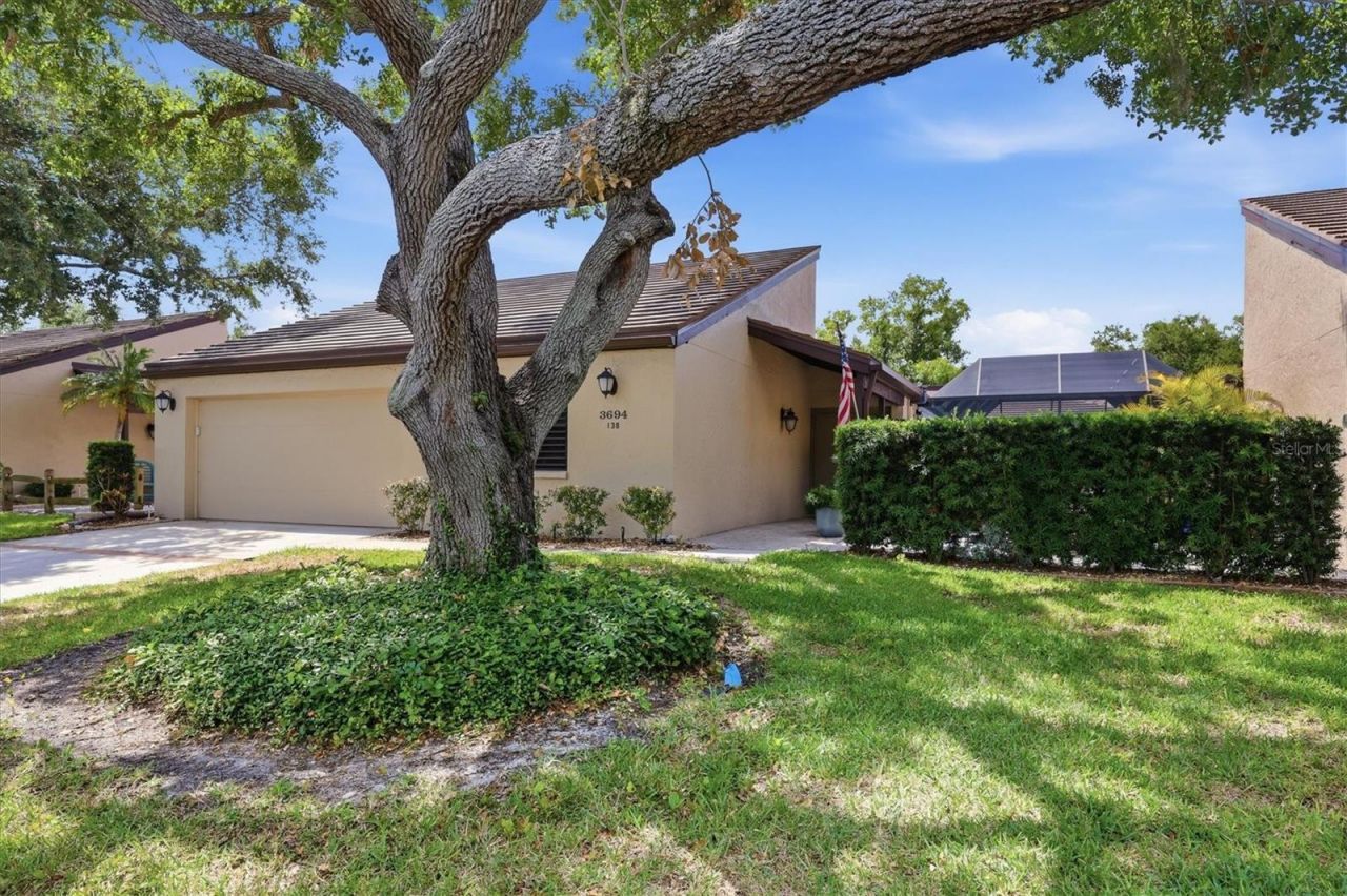 3694 Glen Oaks Manor Drive, Sarasota, FL 34232 Photo