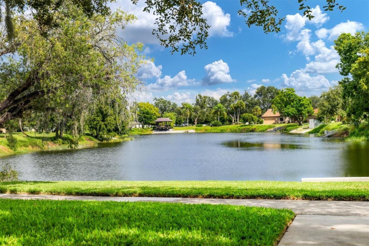 3694 Glen Oaks Manor Drive, Sarasota, FL 34232 Photo