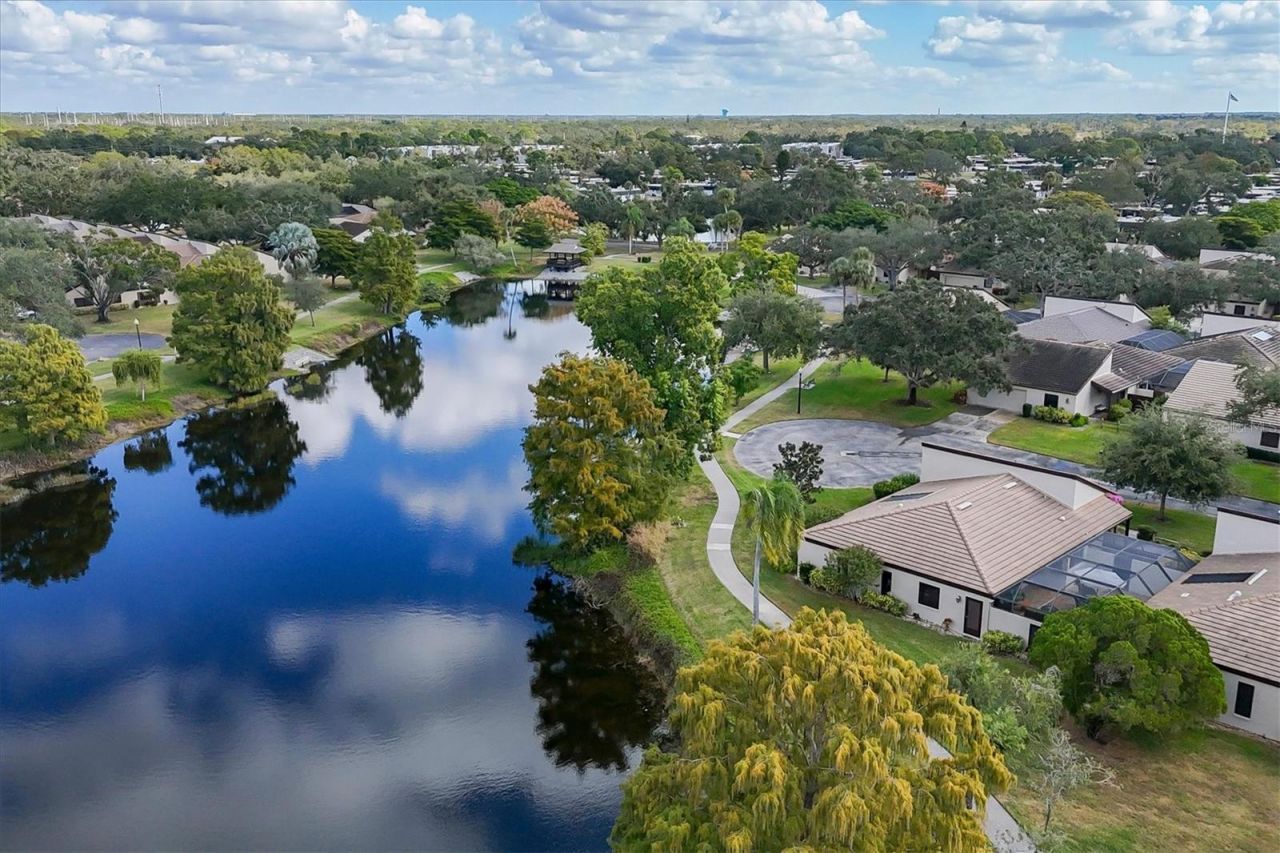3694 Glen Oaks Manor Drive, Sarasota, FL 34232 Photo