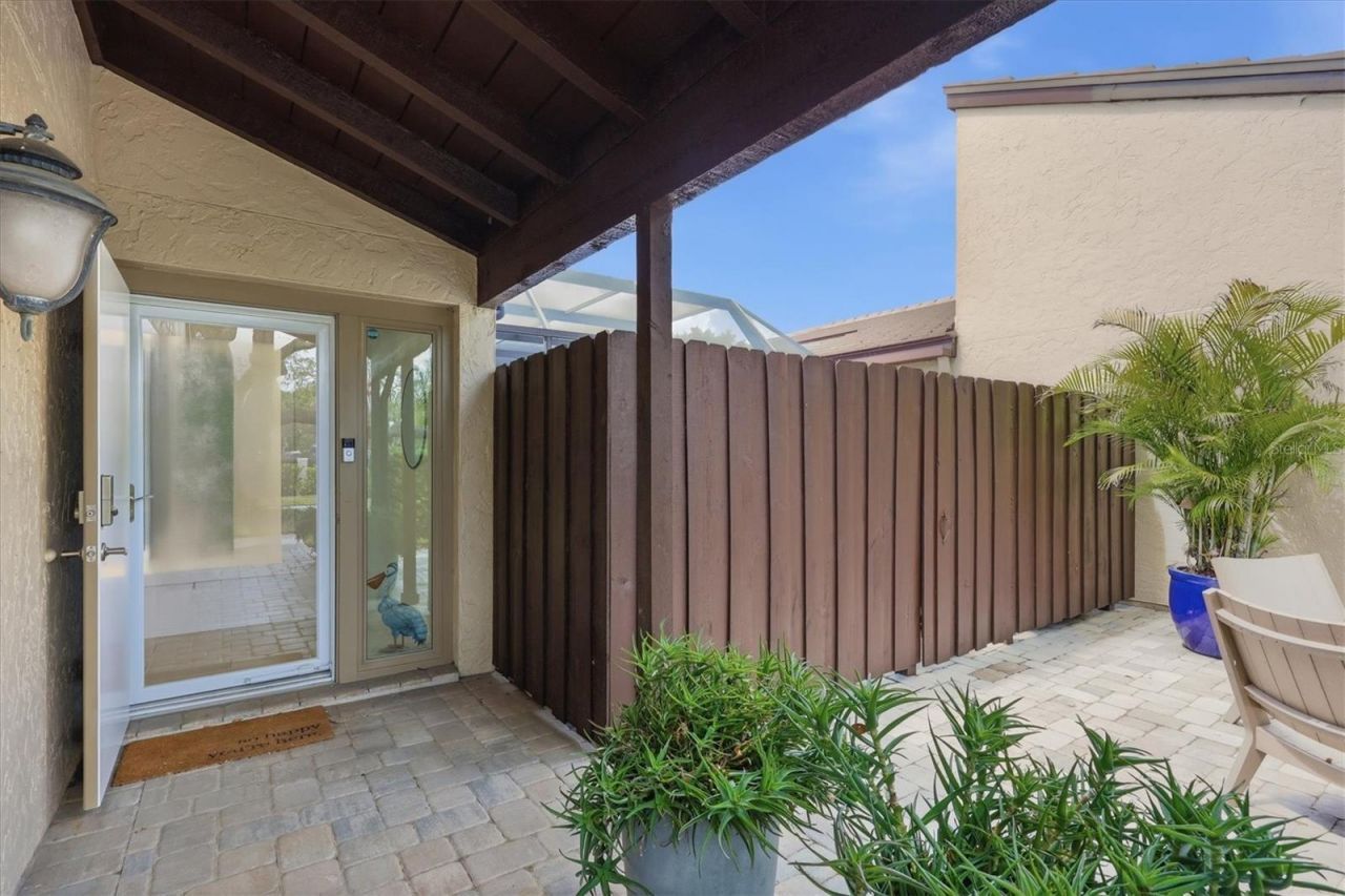 3694 Glen Oaks Manor Drive, Sarasota, FL 34232 Photo