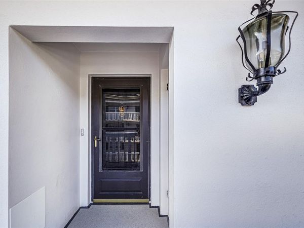 139 BLUFF VIEW DRIVE , Unit 305, BELLEAIR BLUFFS, FL 33770