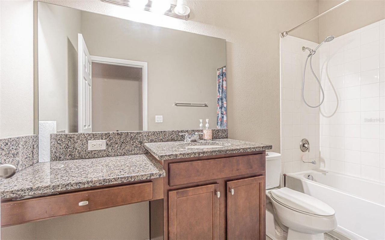1667 Nature View Drive , Lutz, FL 33558 Photo