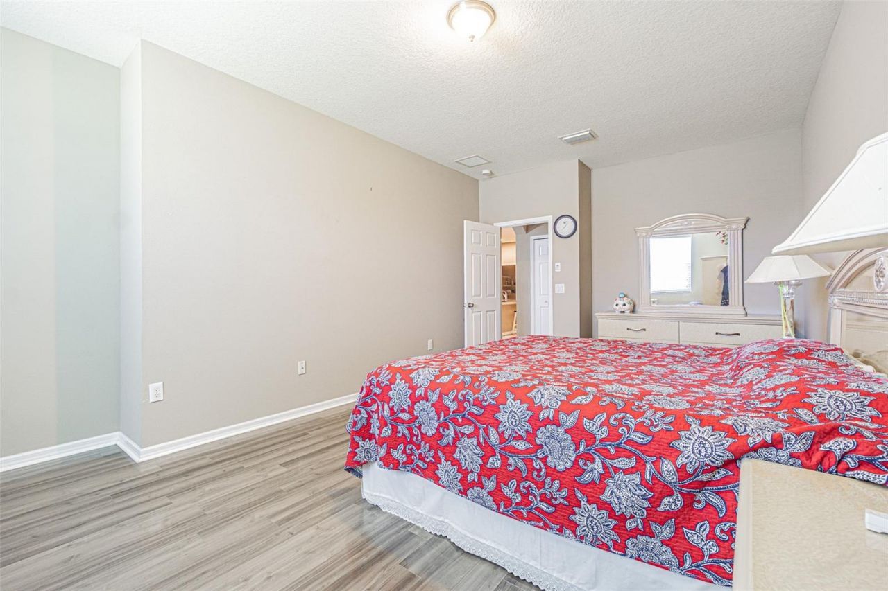 1667 Nature View Drive , Lutz, FL 33558 Photo
