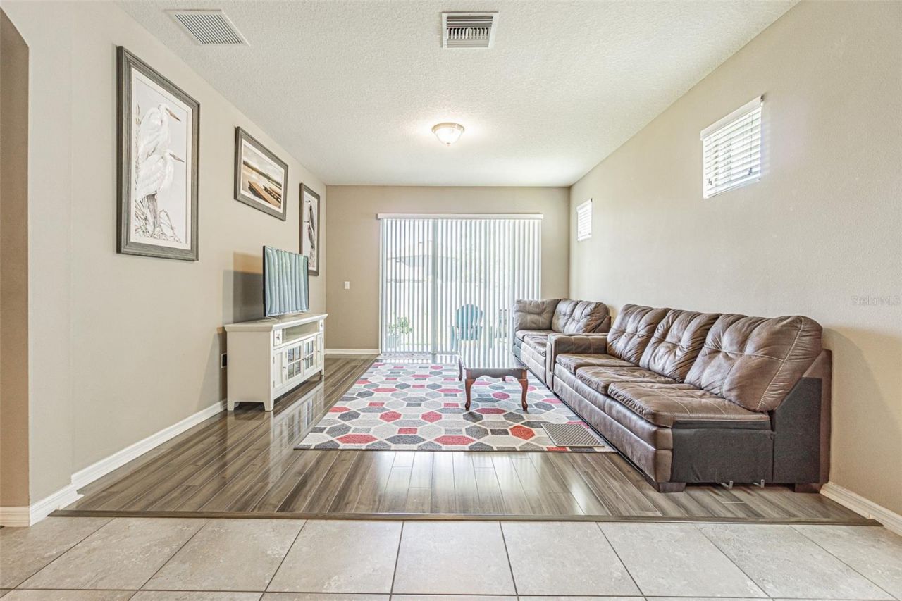 1667 Nature View Drive , Lutz, FL 33558 Photo