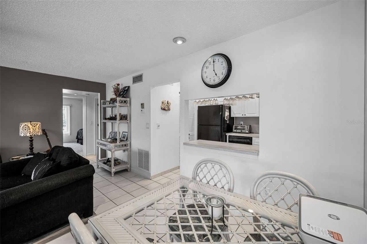 2600 Pine Ridge Way S, Unit A2, Palm Harbor, FL 34684 Photo