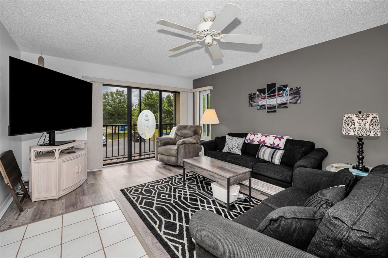 2600 Pine Ridge Way S, Unit A2, Palm Harbor, FL 34684 Photo