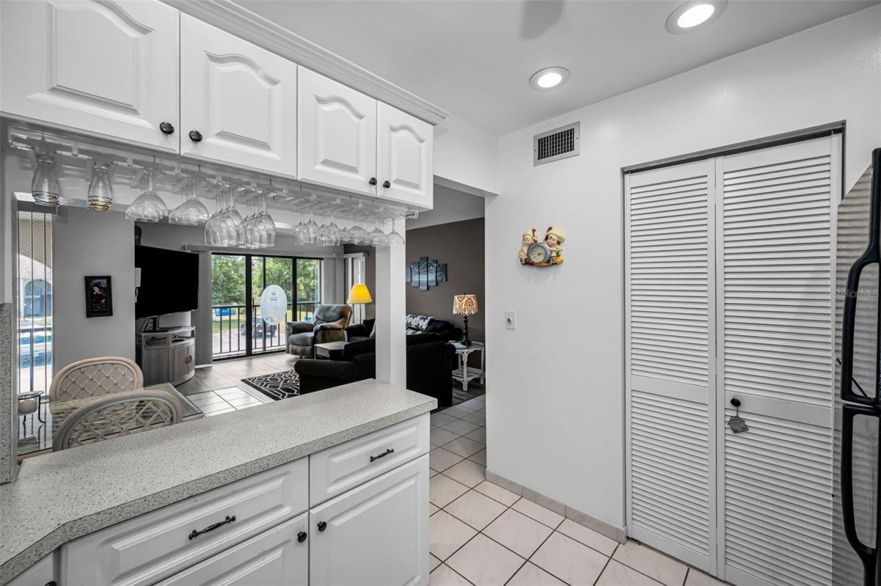 2600 Pine Ridge Way S, Unit A2, Palm Harbor, FL 34684 Photo