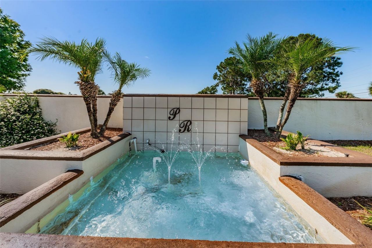 2600 Pine Ridge Way S, Unit A2, Palm Harbor, FL 34684 Photo