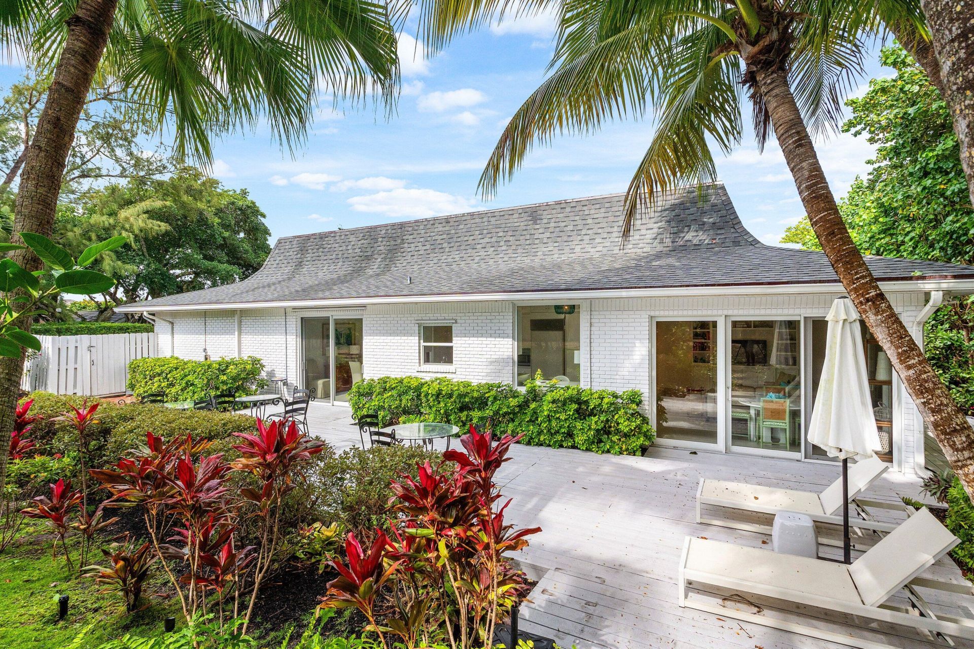 1100 N Ocean Boulevard, Gulf Stream, FL 33483 Photo
