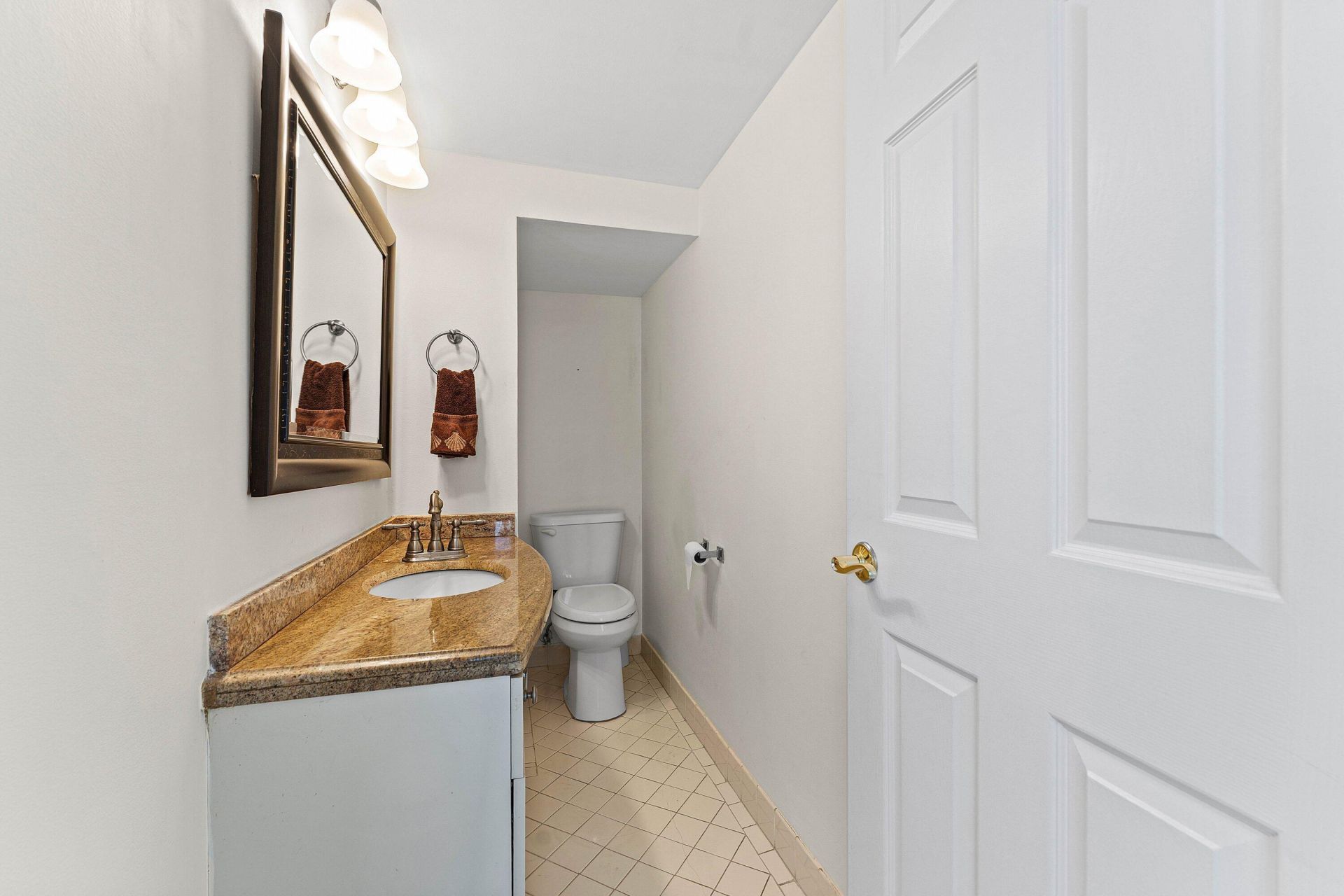 99 Seabreeze Avenue, Unit 4, Delray Beach, FL 33483 Photo