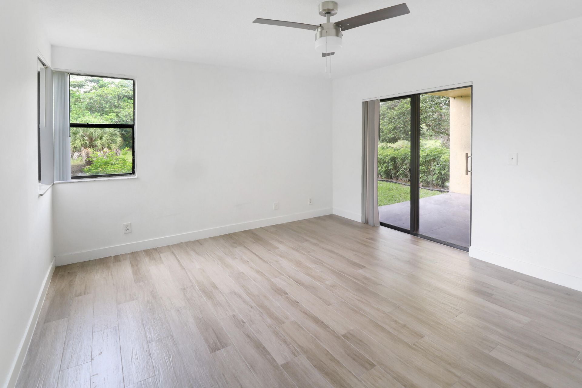 5701 Riverside Drive, Unit 102b6, Coral Springs, FL 33067 Photo