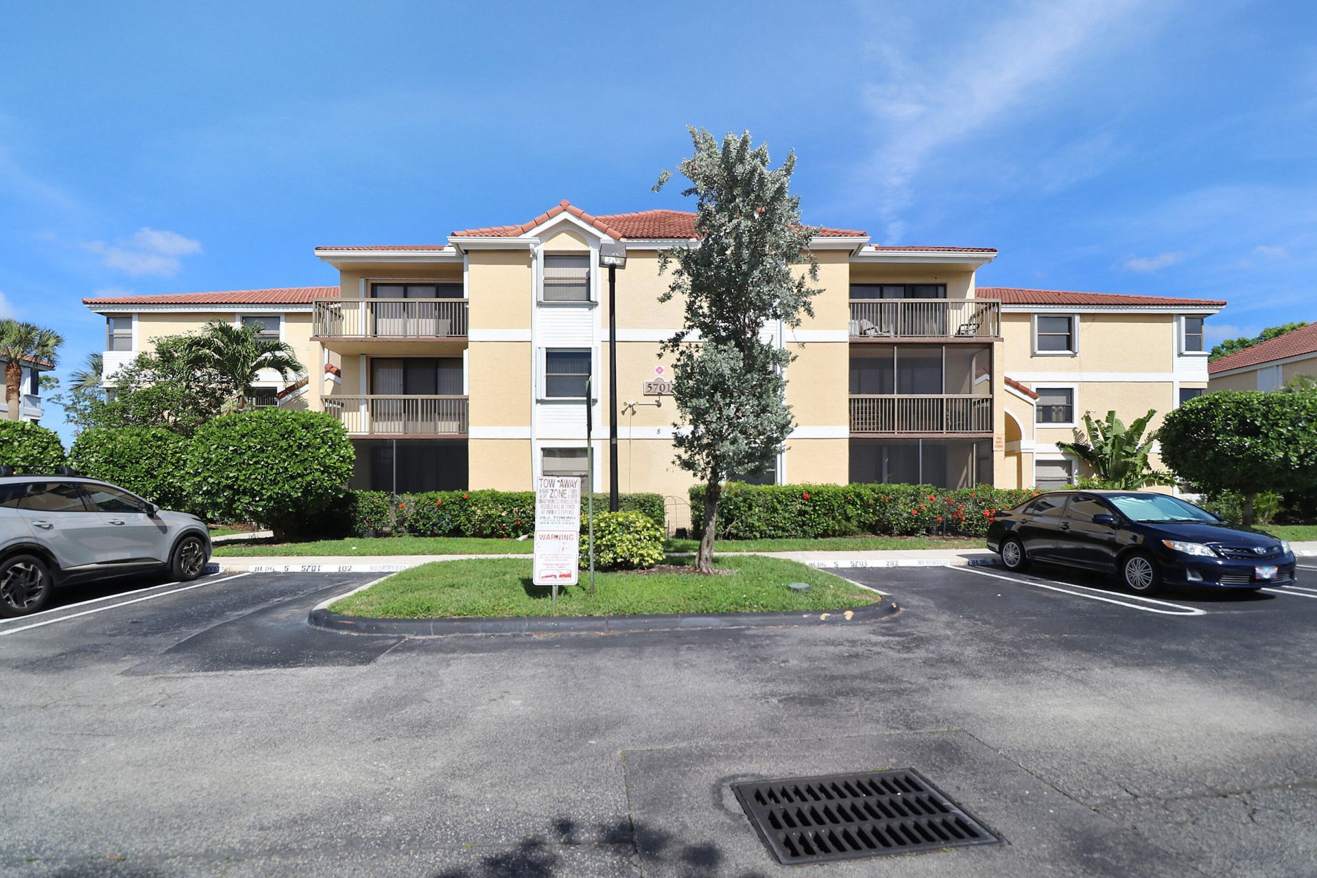 5701 Riverside Drive, Unit 102b6, Coral Springs, FL 33067 Photo