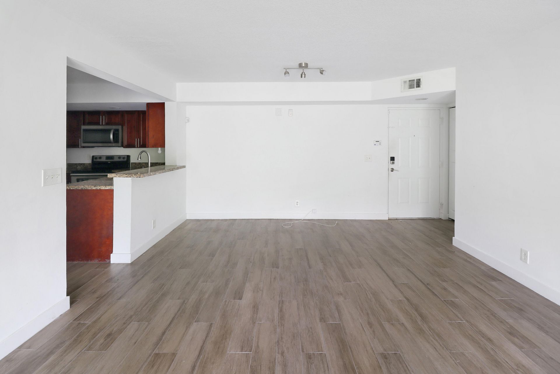 5701 Riverside Drive, Unit 102b6, Coral Springs, FL 33067 Photo