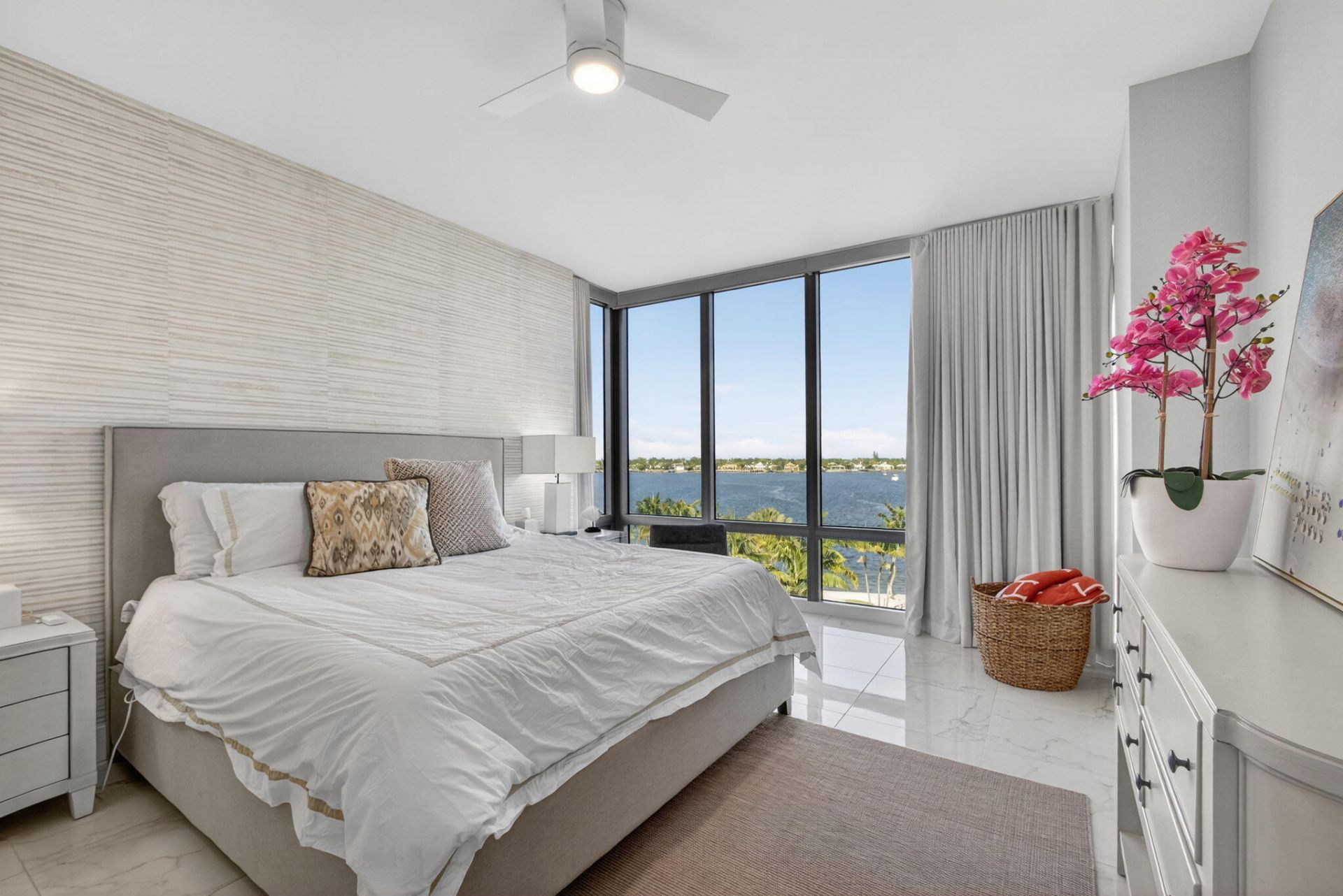 2 Water Club Way, Unit 501, North Palm Beach, FL 33408 Photo