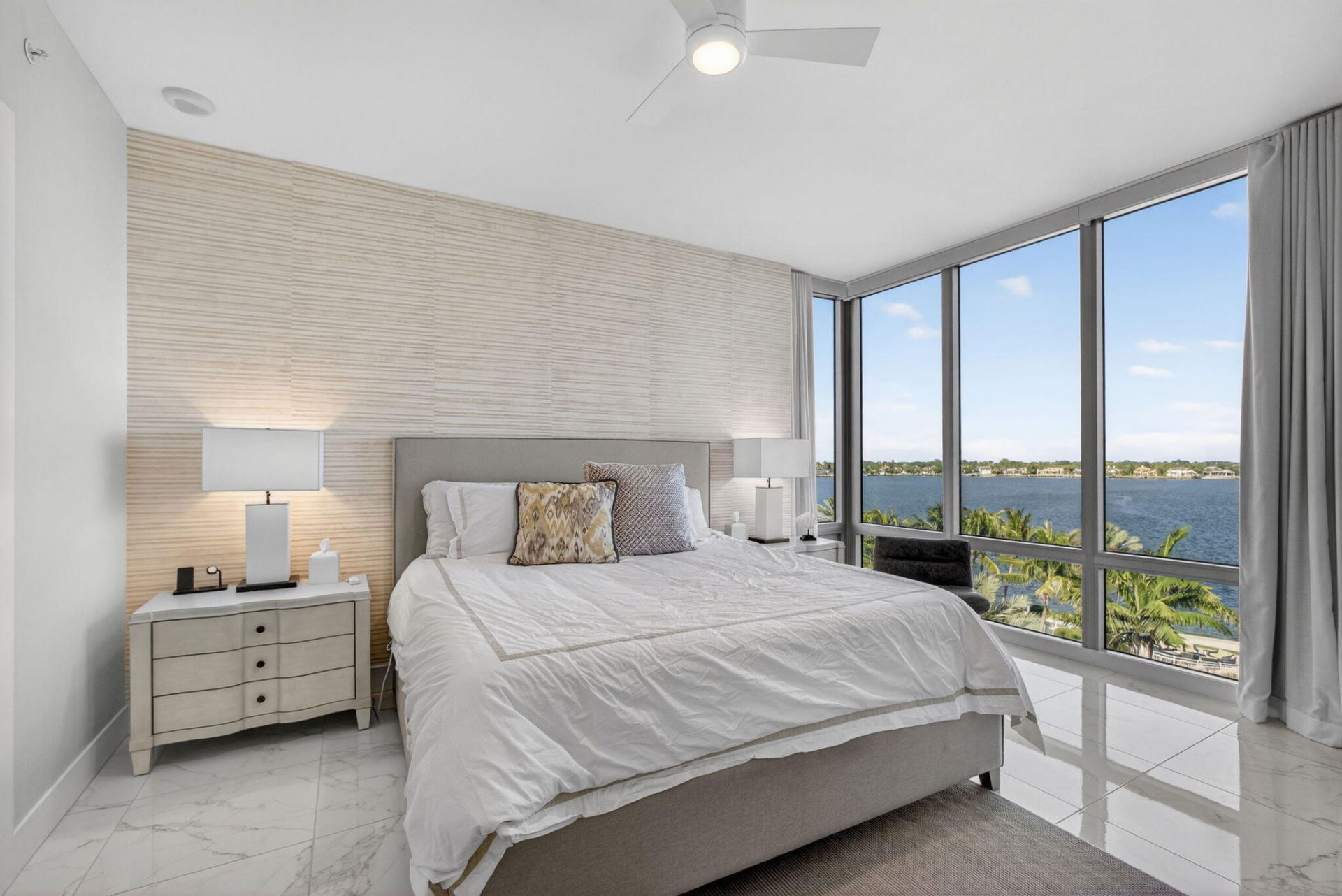 2 Water Club Way, Unit 501, North Palm Beach, FL 33408 Photo