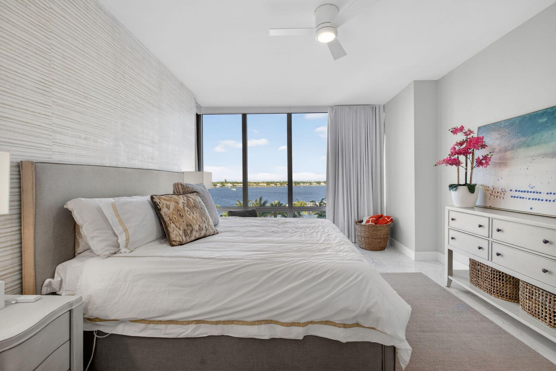 2 Water Club Way, Unit 501, North Palm Beach, FL 33408 Photo