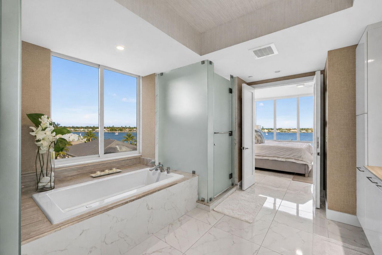 2 Water Club Way, Unit 501, North Palm Beach, FL 33408 Photo