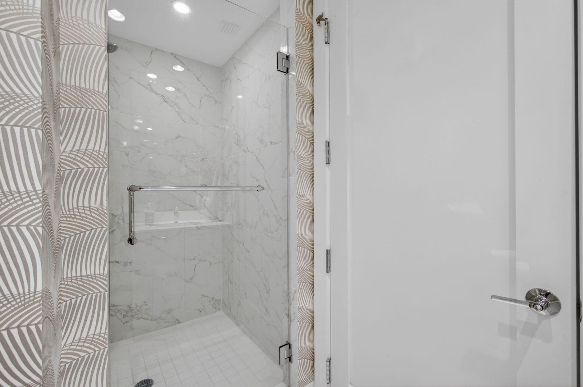 2 Water Club Way, Unit 501, North Palm Beach, FL 33408 Photo
