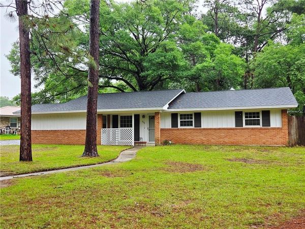 800 Graymont Drive , Mobile, AL 36608