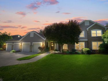 5892 Stonebridge Circle, Unit 302, Miami Twp, OH 45150