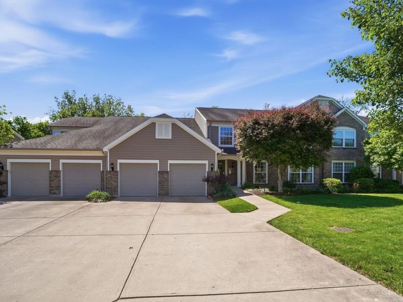 5892 Stonebridge Circle, Unit 302, Miami Twp, OH 45150 Photo 3