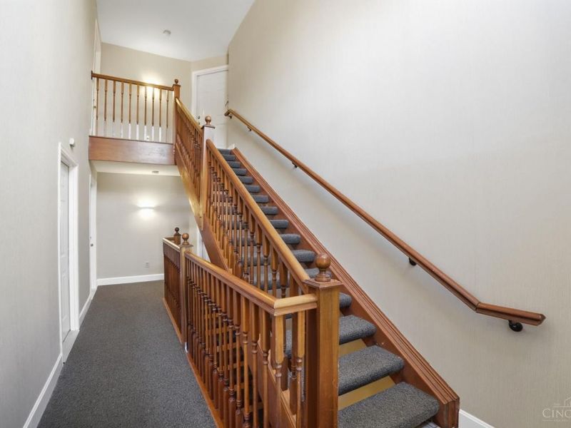 5892 Stonebridge Circle, Unit 302, Miami Twp, OH 45150 Photo 5