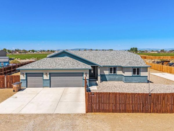 1333 Sky Ridge Drive, Fallon, NV 89406
