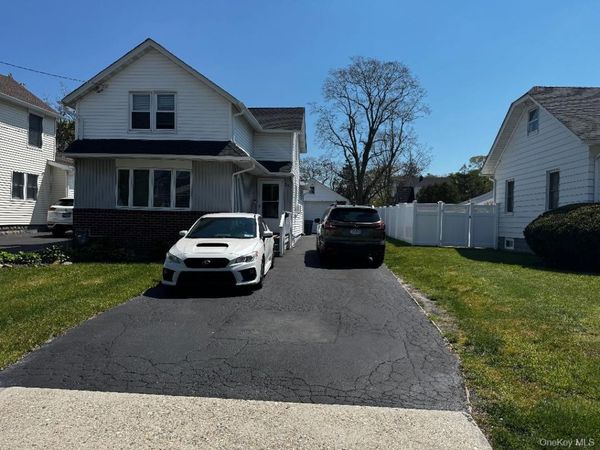 25 Wood Avenue , Patchogue, NY 11772
