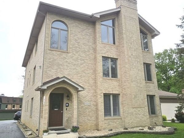 11225 S Kean Avenue , Unit 1A, Palos Hills, IL 60465