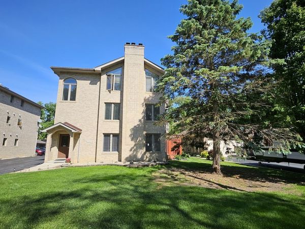 11225 S Kean Avenue, Unit 1A, Palos Hills, IL 60465