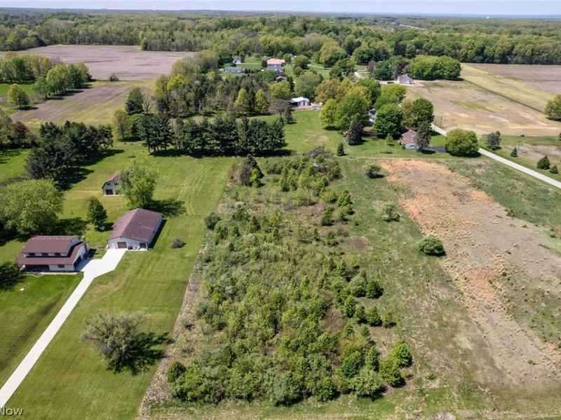 Baumhart Road, Vermilion, OH 44089 Photo 4