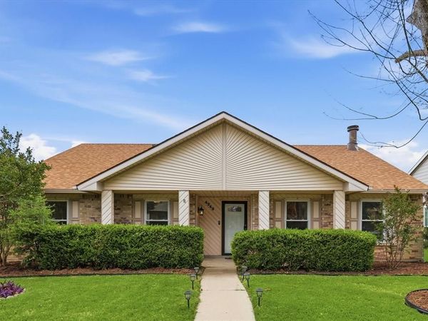 4249 Fryer Street, The Colony, TX 75056