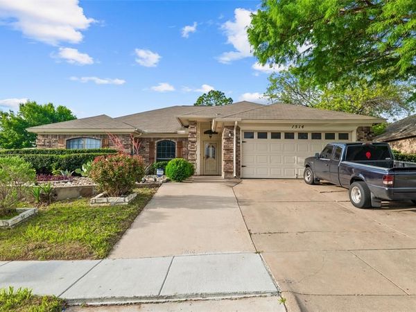 1514 Sayles Avenue , Arlington, TX 76018