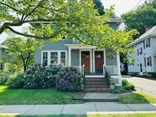 49 Whitney, Unit 49, Watertown, MA 02472