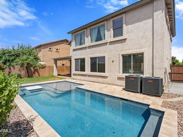 5661 W DESERT JEWEL Drive, Glendale, AZ 85302