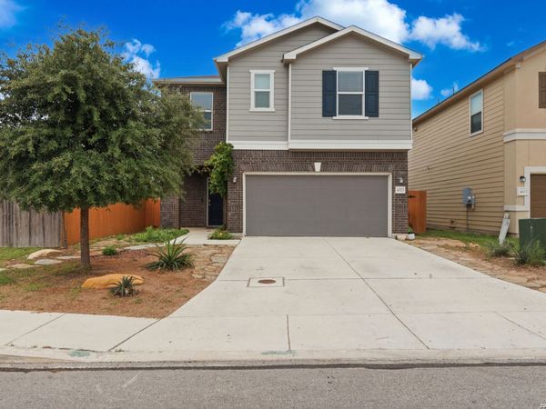4515 VIA SONOMA TRL, Converse, TX 78109