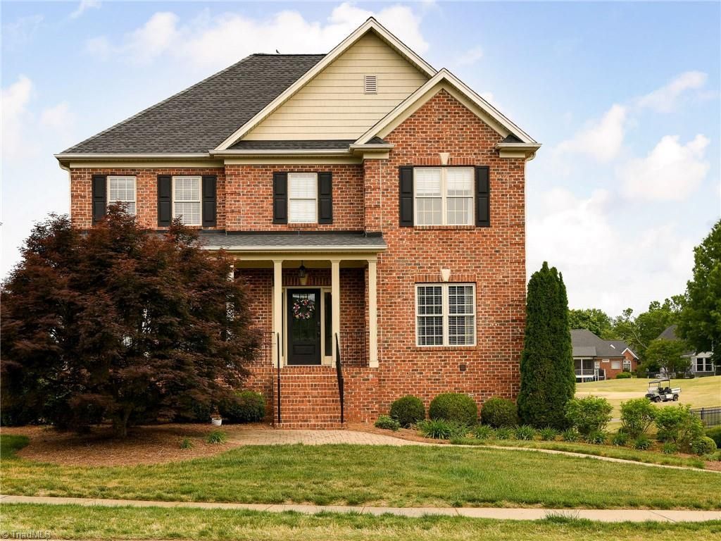 1018 Keswick Lane, Clemmons, NC 27012 Main Photo