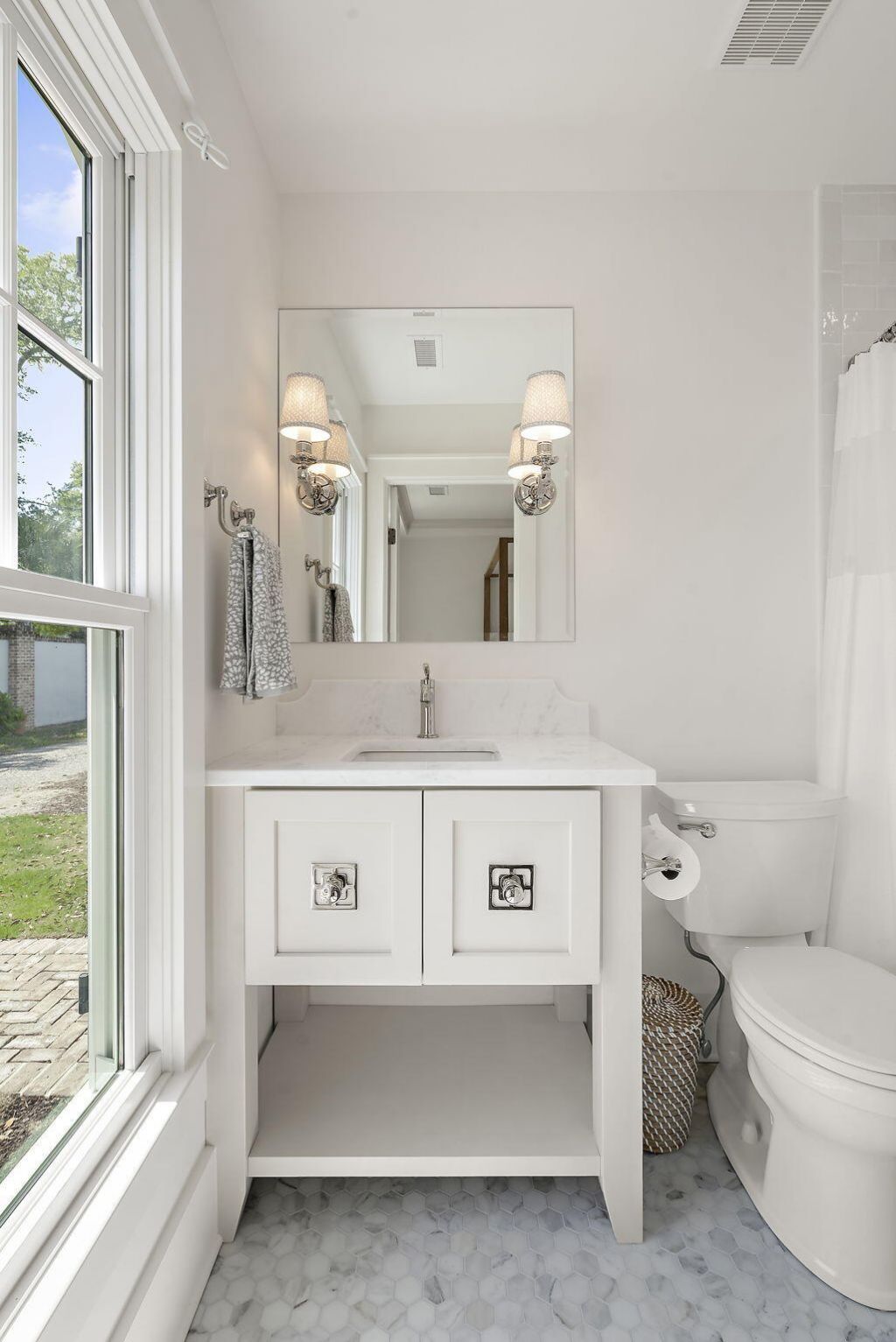 115 Freeman Street Photo 41