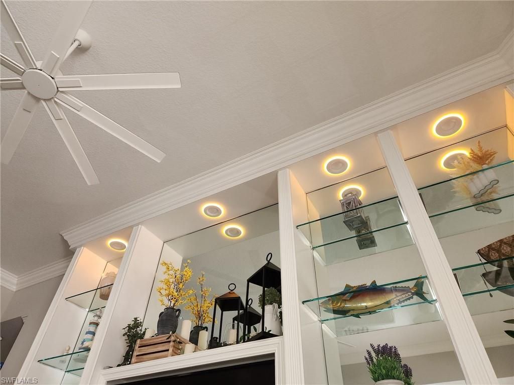 3900 Valentia Way , Naples, FL 34119 Photo
