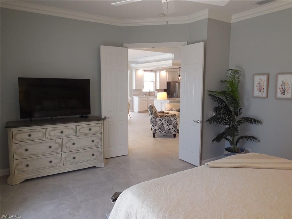 3900 Valentia Way , Naples, FL 34119 Photo