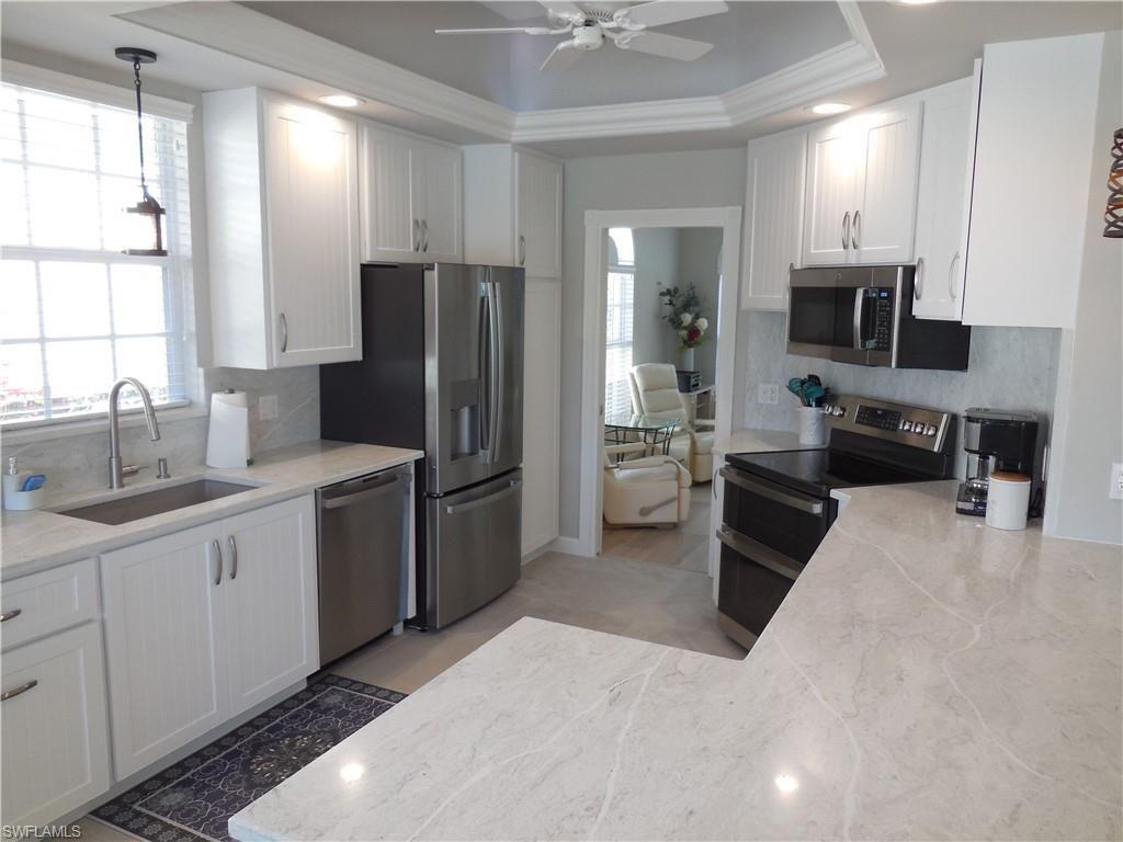 3900 Valentia Way , Naples, FL 34119 Photo