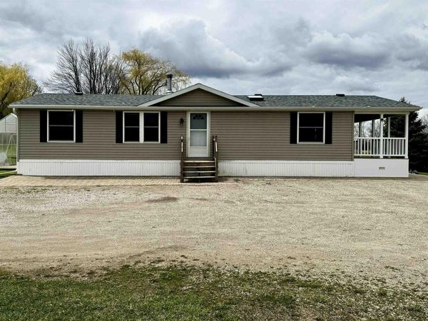 N2807 COUNTY ROAD C, Pulaski, WI 54162