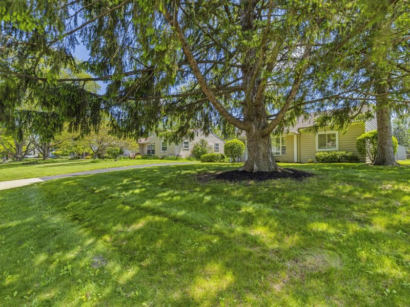 2063 Langham Road, Upper Arlington, OH 43221 Photo 4